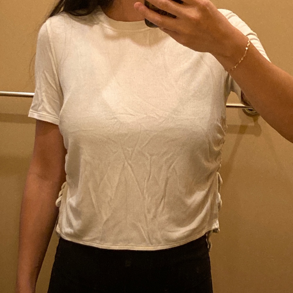 Lululemon Ribbed T-Shitt - Picture 5 of 5